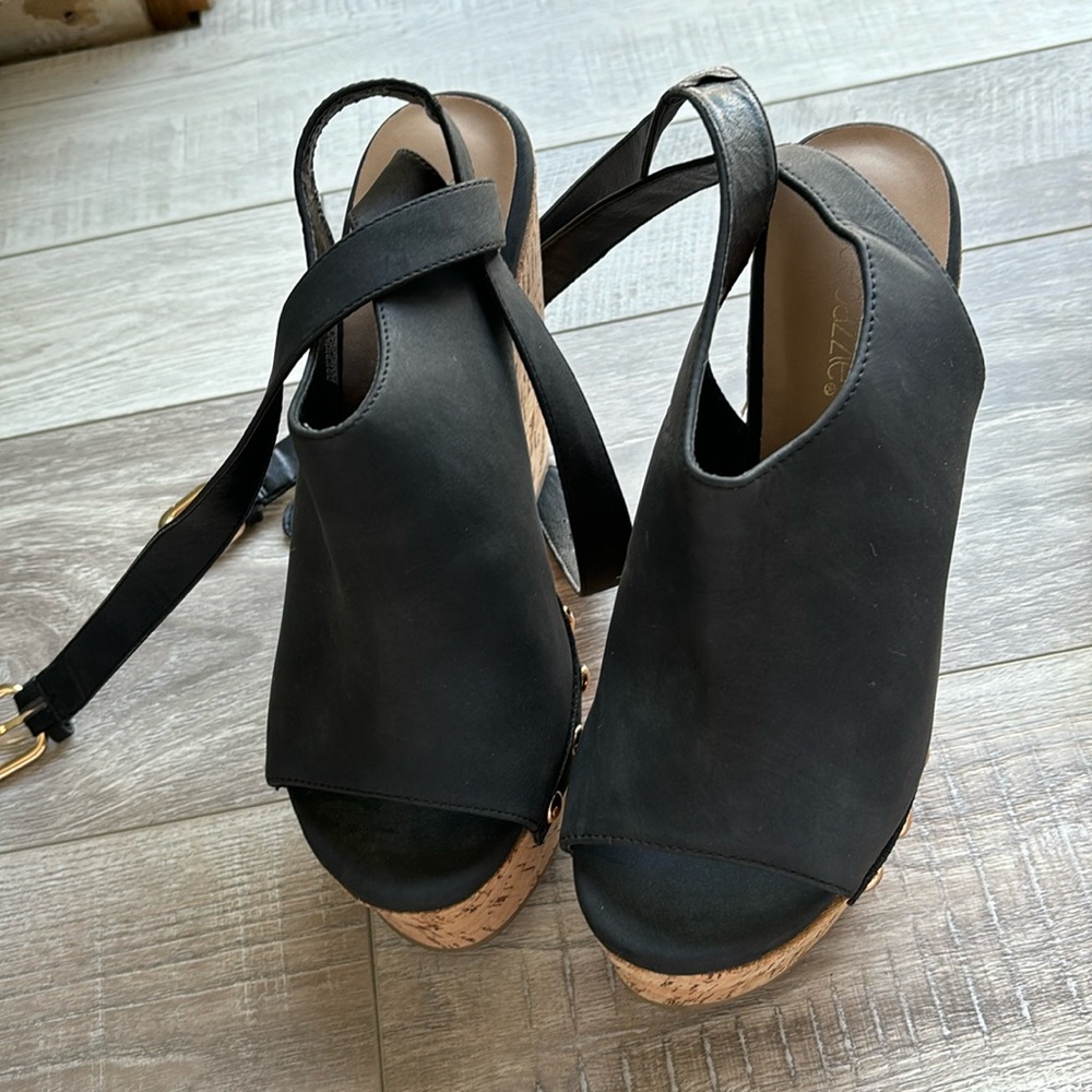 Shoe dazzle wedges wrap around ankle, never work size 7.5